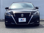 CROWN sedan