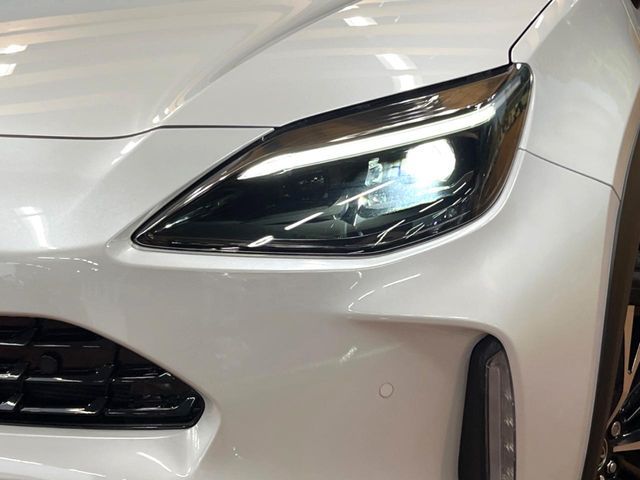 YARIS CROSS HYBRID