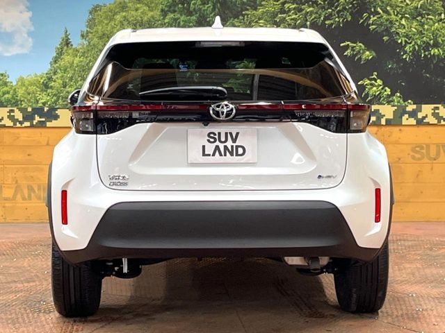 YARIS CROSS HYBRID
