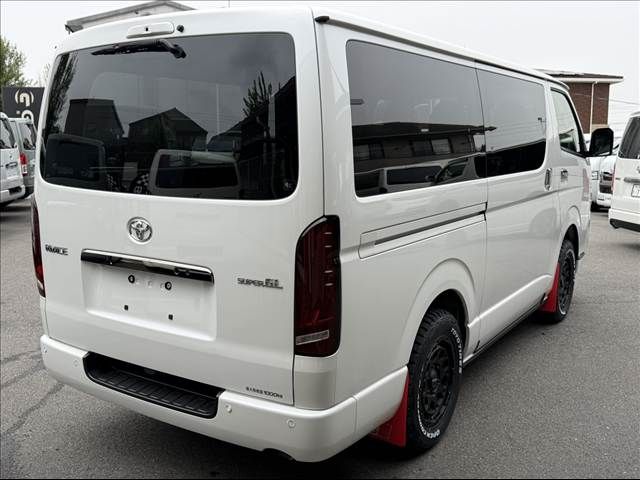 HIACE van 4WD
