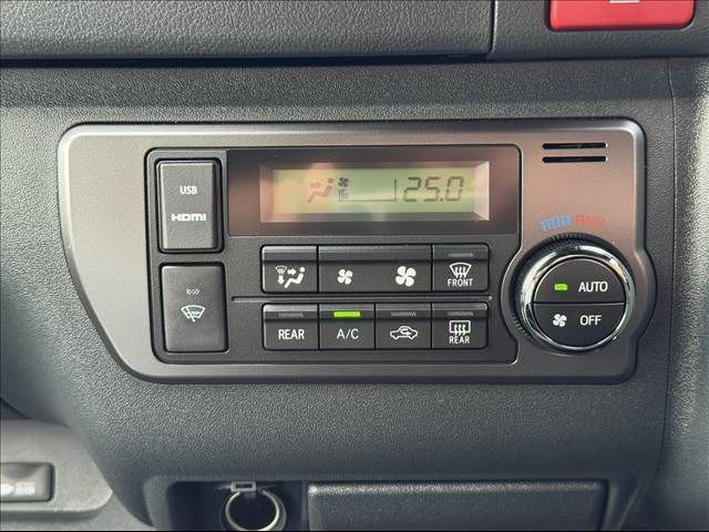 HIACE van 4WD