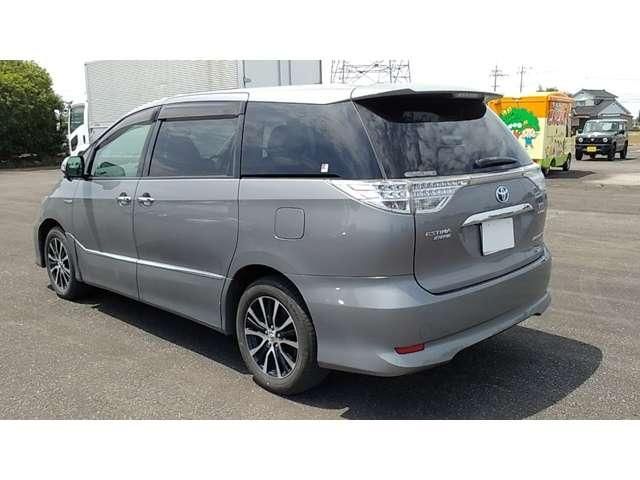 ESTIMA HYBRID 4WD