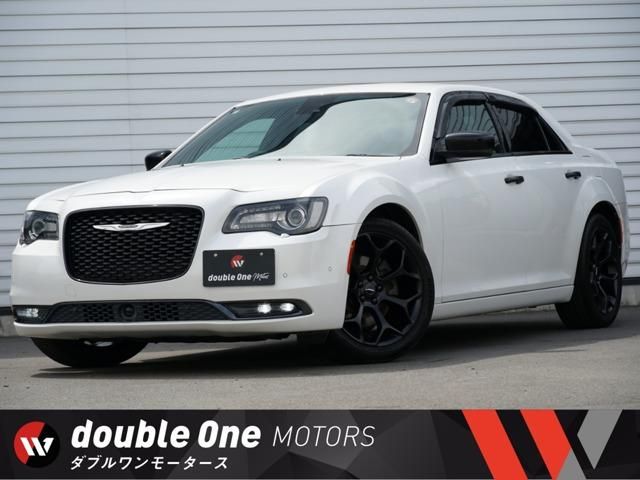 CHRYSLER 300