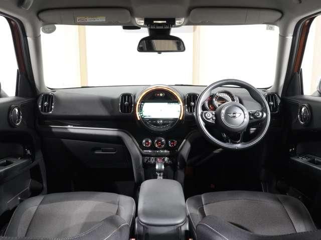 MINI COOPER CROSSOVER
