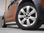 MINI COOPER CROSSOVER