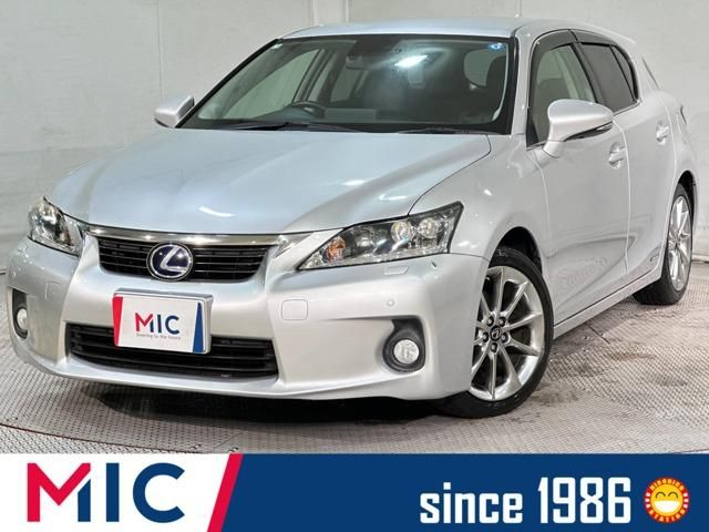 LEXUS CT200h