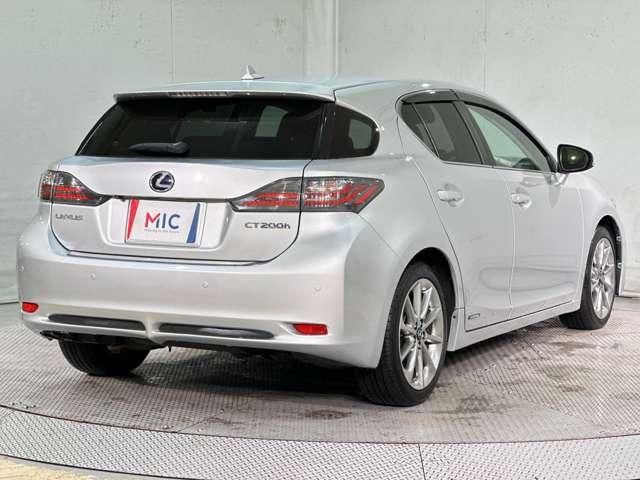 LEXUS CT200h