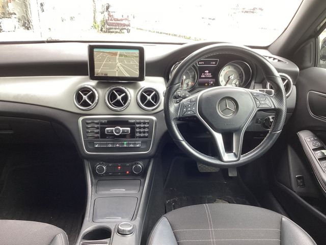 MERCEDES BENZ GLA class