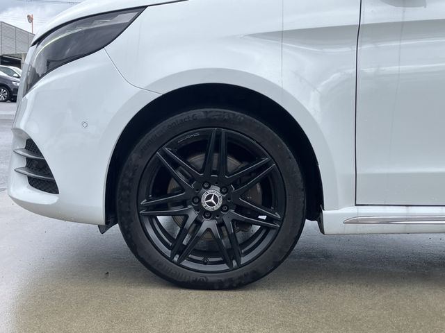 MERCEDES BENZ V class