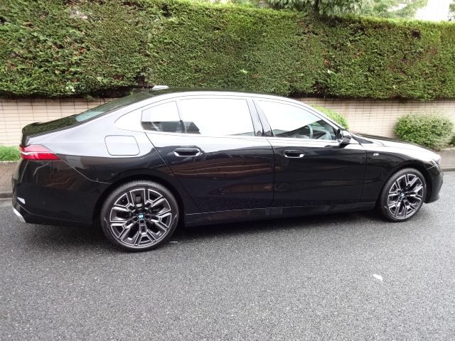 BMW 5series sedan