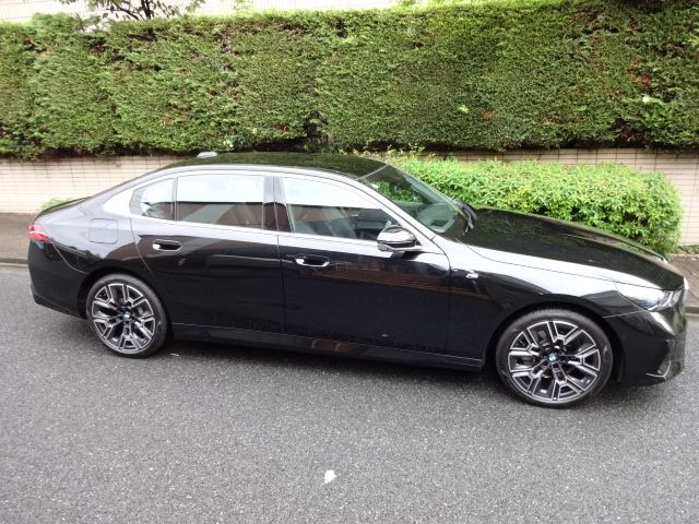 BMW 5series sedan
