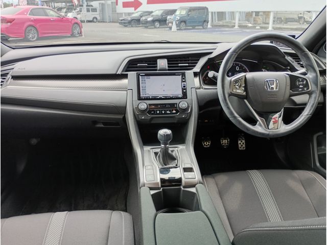 CIVIC hatchback