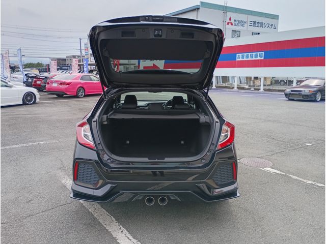 CIVIC hatchback