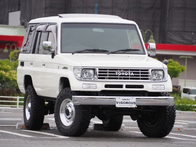 LANDCRUISER PRADO