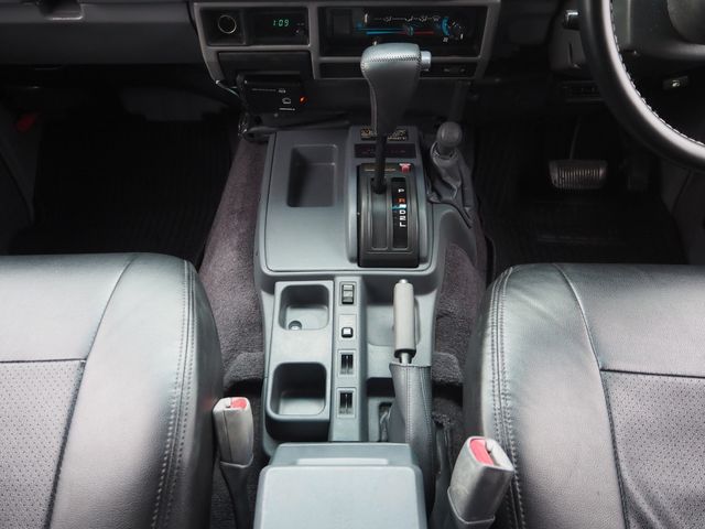 LANDCRUISER PRADO