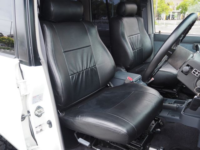 LANDCRUISER PRADO