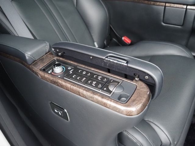 ALPHARD hybrid 4WD