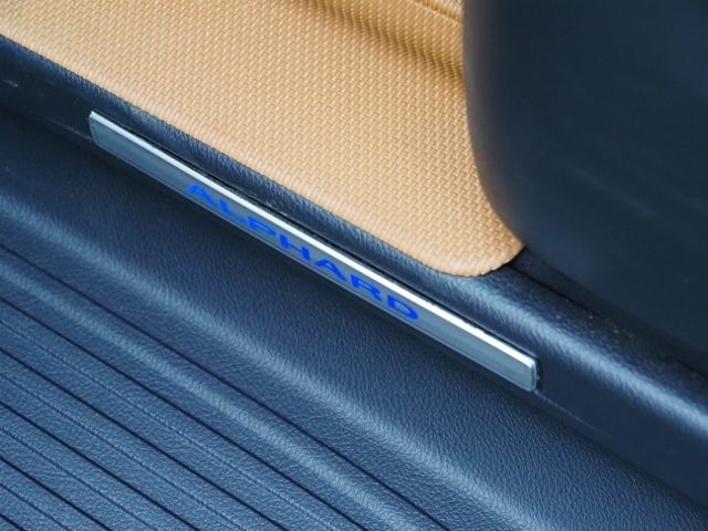 ALPHARD hybrid 4WD