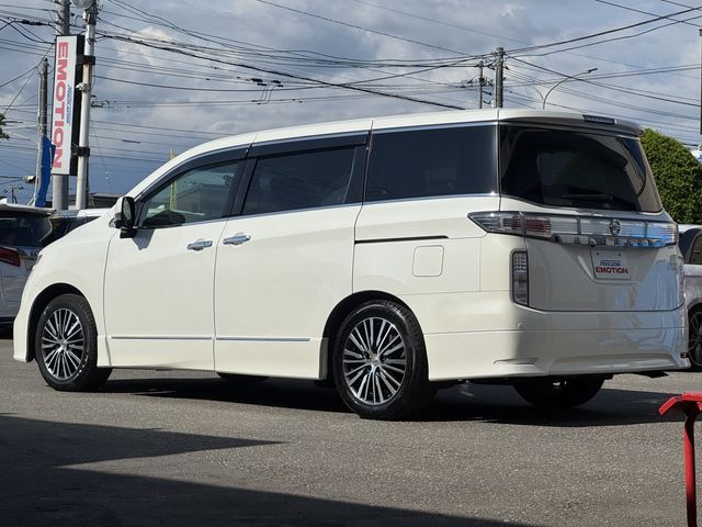 ELGRAND  4WD