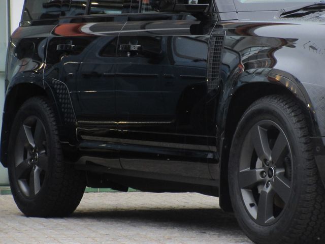 ROVER DEFENDER