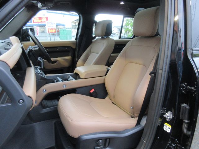 ROVER DEFENDER