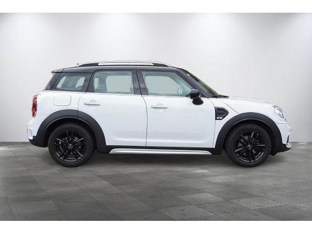 BMW MINI COOPER D CROSSOVER