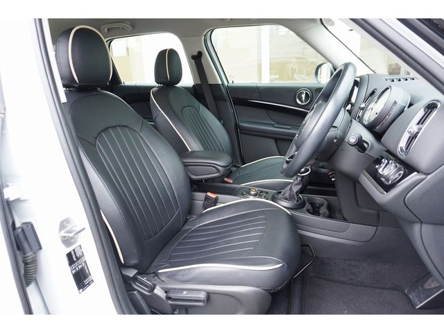 BMW MINI COOPER D CROSSOVER