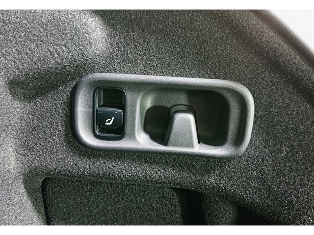 MERCEDES BENZ C class sedan