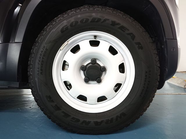 ROVER DEFENDER
