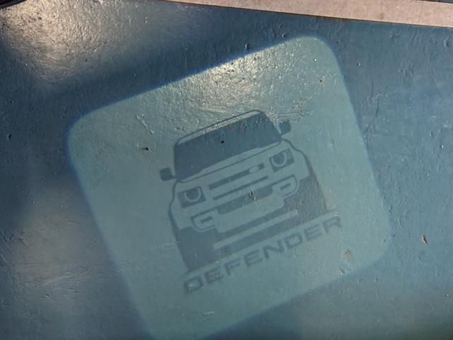 ROVER DEFENDER