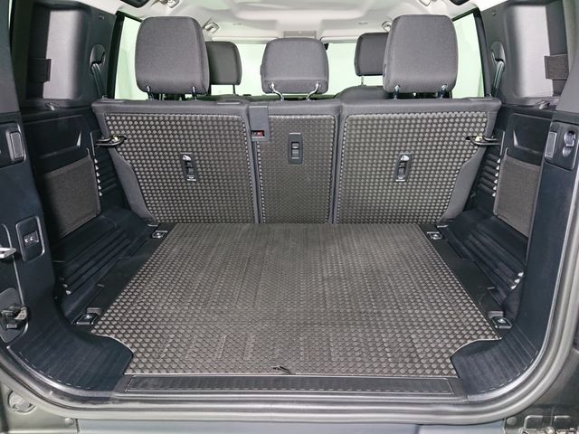 ROVER DEFENDER