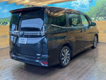 VOXY HYBRID