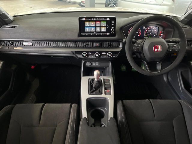 CIVIC hatchback