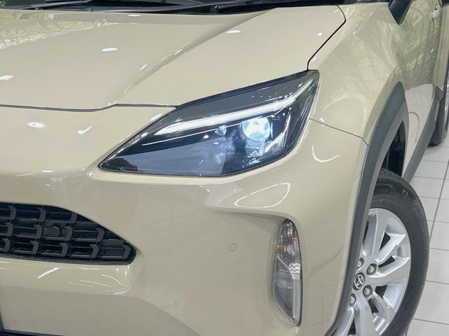 YARIS CROSS HYBRID