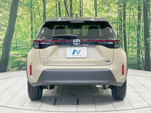 YARIS CROSS HYBRID