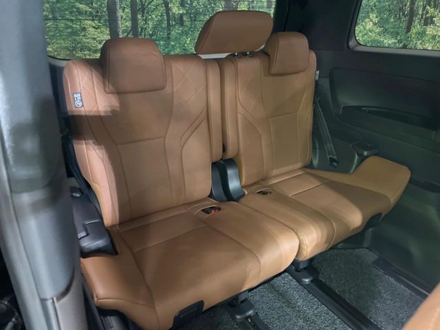 VELLFIRE  HYBRID