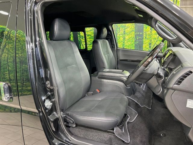 HIACE van 2WD