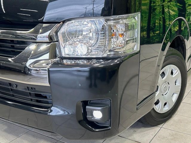 HIACE van 2WD