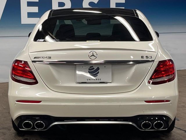 MERCEDES AMG E class sedan HYBRID