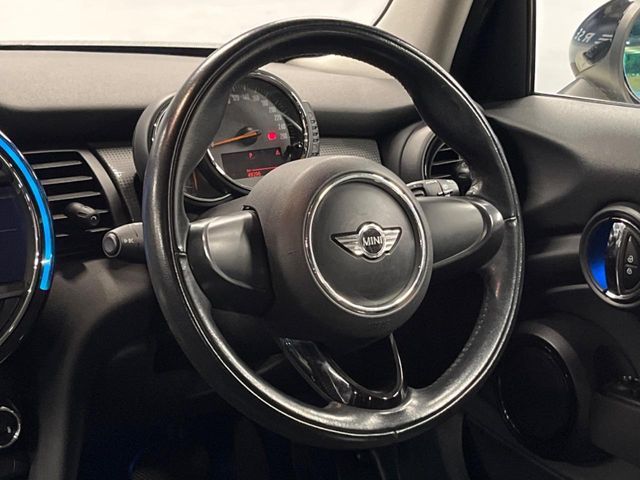 BMW MINI COOPER 5DOOR