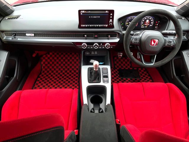 CIVIC hatchback