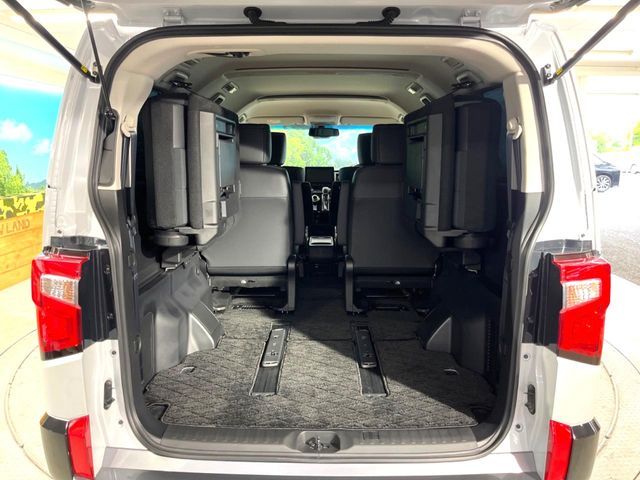 DELICA D:5 4WD