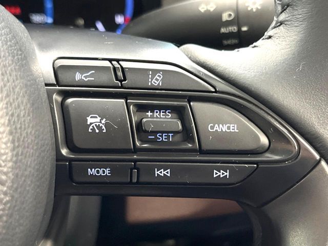 YARIS CROSS HYBRID