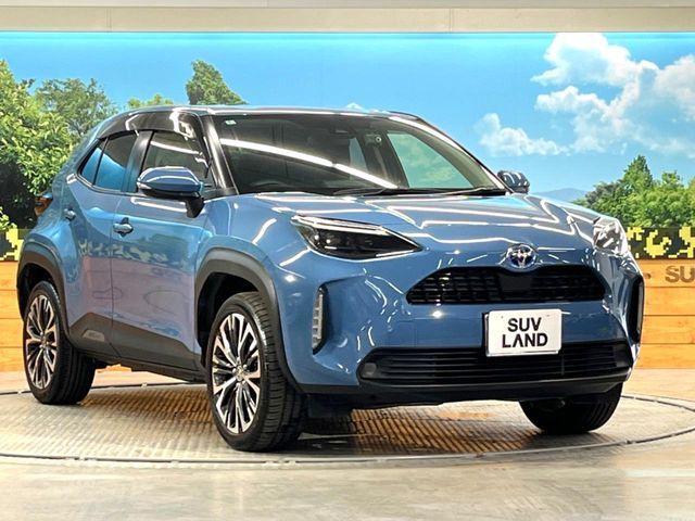 YARIS CROSS HYBRID