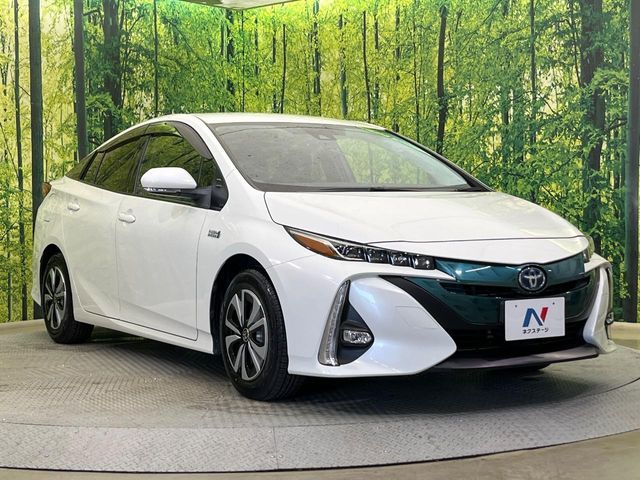 PRIUS PHV