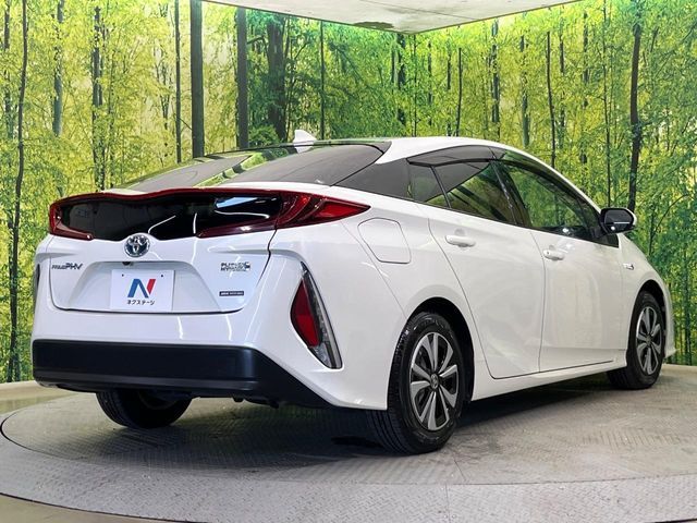 PRIUS PHV