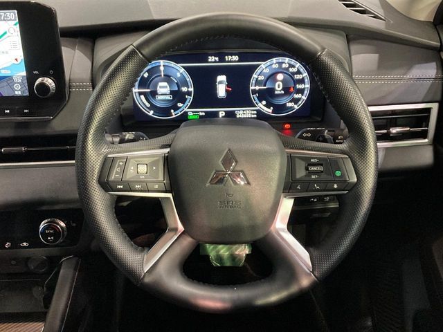 OUTLANDER PHEV
