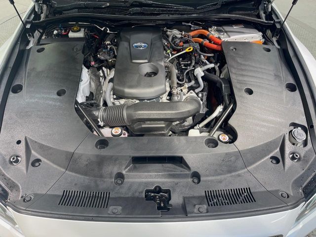 CROWN sedan hybrid