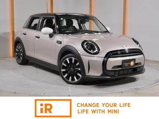 MINI COOPER D 5DOOR