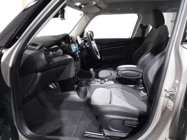MINI COOPER D 5DOOR